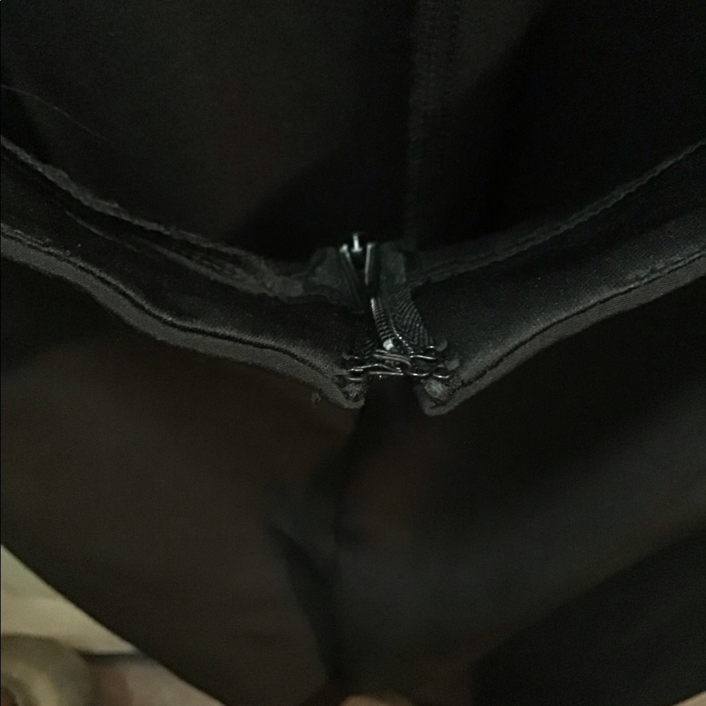 Jumpsuit 66 inches from shoulder to bottom - Picture 4 of 4